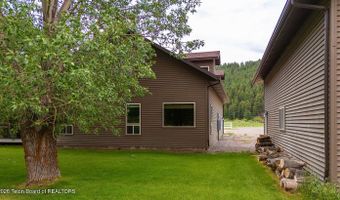 125 WAGON RUT Ln, Auburn, WY 83111