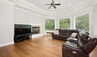 200 W Hillcrest Dr, Alexander, AR 72002