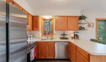 268 PICARD Ct, Basye, VA 22810