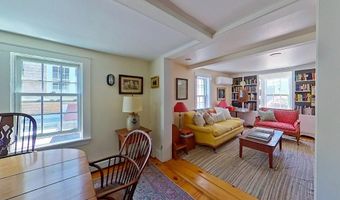 12 Sherman St, Newport, RI 02840