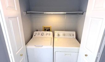 6520 MEDINAH Ln, Alexandria, VA 22312