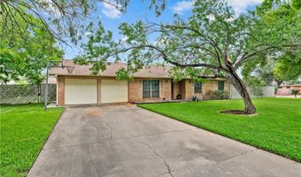 1333 Rose Dr, Alice, TX 78332