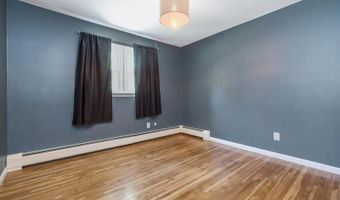 14 Tallahatchie Dr, Alloway, NJ 07461