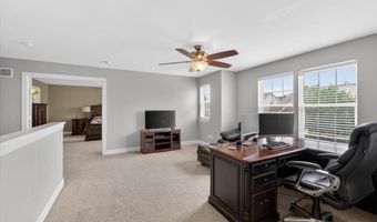 688 Stoney Creek Ln, Ballwin, MO 63021