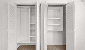 10643 WEYMOUTH St 103, Bethesda, MD 20814