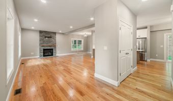 164 Fox Den Rd, Bristol, CT 06010