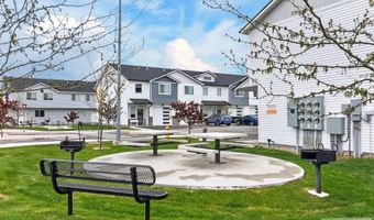 179 Park Lawn Dr #1, Chubbuck, ID 83202
