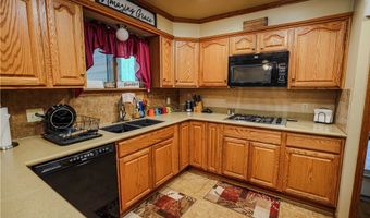 16011 Elbrook St NE, Alliance, OH 44601