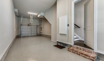 4128 Runyon Rd, Addison, TX 75001