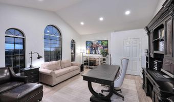 9446 E ROMPING Rd, Carefree, AZ 85377