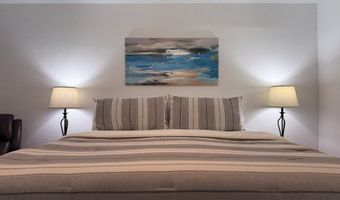 1305 MOORE St 402, Brookings, OR 97415