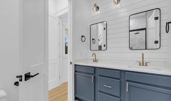 164 Triangle Pine Rd, Fountain Inn, SC 29644