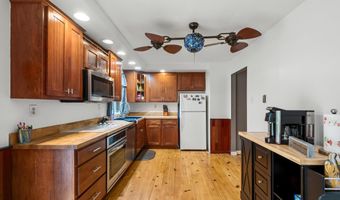 357 CRESTVIEW MOUNTAIN Rd, Augusta, WV 26704
