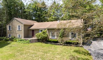 9 Kennebec Cir, Bath, ME 04530