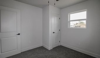607 NW 11th St, Andrews, TX 79714
