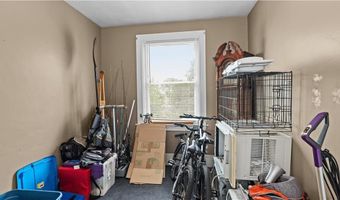 54 E Earle St, Cumberland, RI 02864