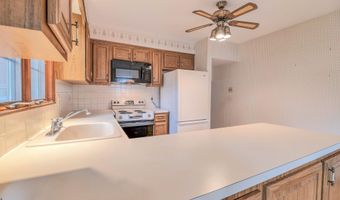 718 Blenheim Ave, Absecon, NJ 08201