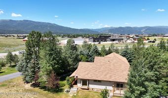 35 LUCY Cir, Alpine, WY 83128