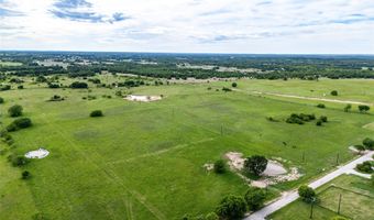424 County Road 1475, Alvord, TX 76225