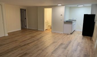 608 Berkeley Ave, Beachwood, NJ 08722