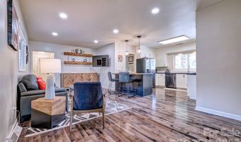 27 Apple Orchard Ln, Lake Wylie, SC 29710