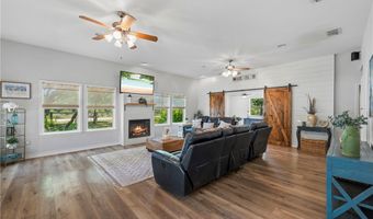 201 W Rhodes Ave, Aransas Pass, TX 78336