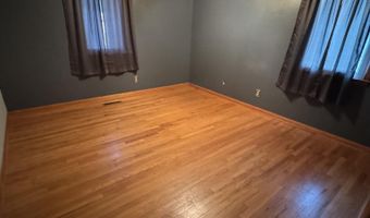 902 Plum St, Atlantic, IA 50022