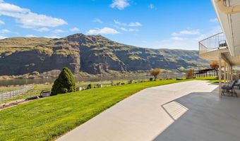 11056 Snake River Rd, Asotin, WA 99402