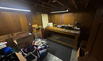 1116 Columbus Cir, Ashland, OH 44805