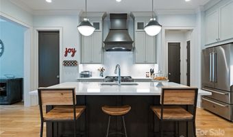 1614 Chatham Ave, Charlotte, NC 28205