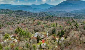 521 Azalea Ln, Cashiers, NC 28717