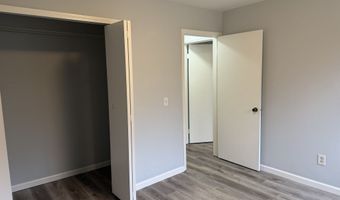 64 Country Place Ct 64, Alpharetta, GA 30005