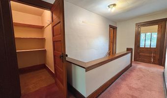 825 N Indiana Ave, Auburn, IN 46706