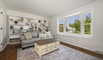 559 CABOT Dr, Hockessin, DE 19707