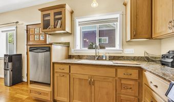 1245 Iowa St, Ashland, OR 97520