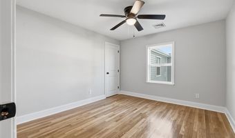 73 Tucker St, Lincoln, RI 02865