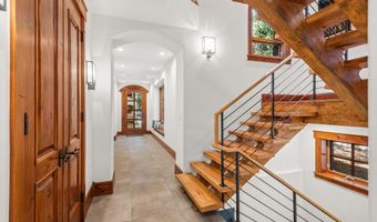 520 W Smuggler St, Aspen, CO 81611