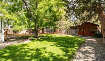 742 SE Sun Ln, Bend, OR 97702