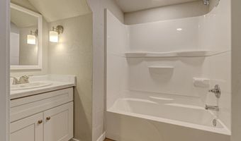 1315 W SUMMER St, Appleton, WI 54914