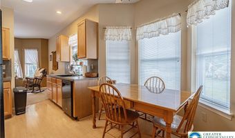 1276 Old Gate Rd, Allen, PA 18067