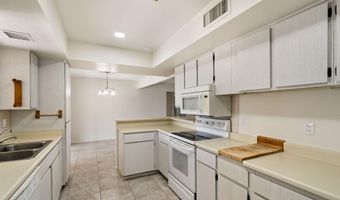 26402 S LAKEMONT Dr, Sun Lakes, AZ 85248