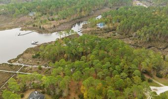 11 Starboard Ct, Aurora, NC 27806