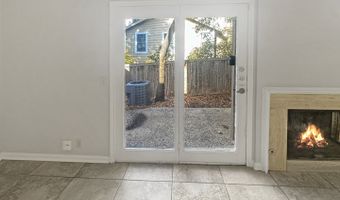 210 CIRCLE St 05, Alamo Heights, TX 78209