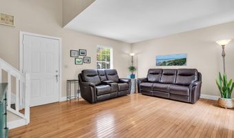 16 Shelli Ter, Barnegat, NJ 08005