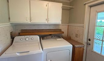 723 Pineville Rd, Atmore, AL 36502