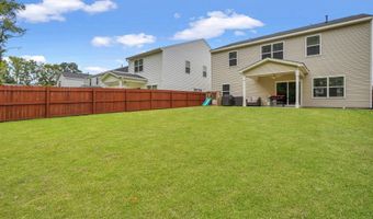33 Chinquapin St, Beaufort, SC 29906