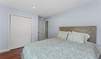 1166 Ledgewood Ln, Avon, IN 46123