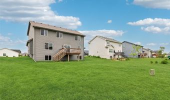3510 NW Reinhart Dr, Ankeny, IA 50023