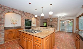 14 Birch Hill Rd, Albany, NY 12211