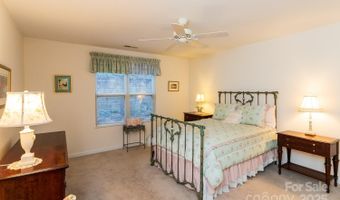 204 Carrington Pl, Arden, NC 28704